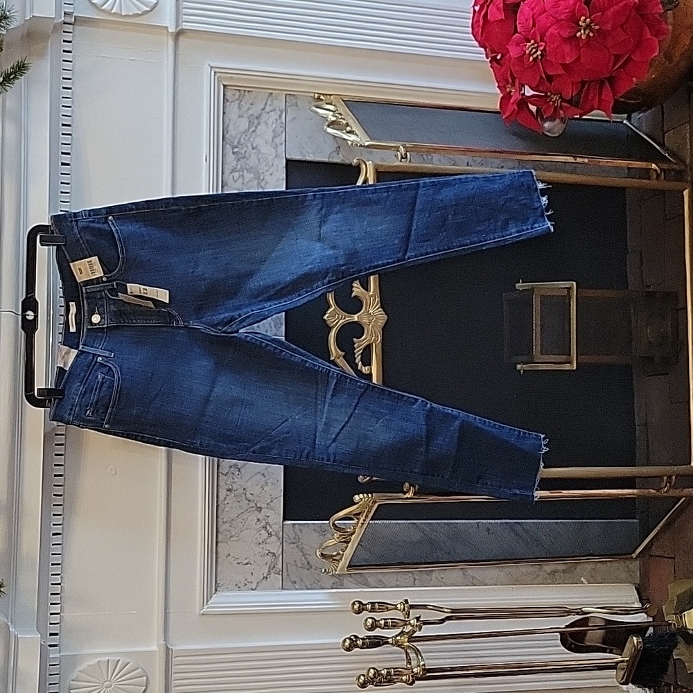 Levi's 311 Shaping Skinny Jeans - Picture 3 of 11
